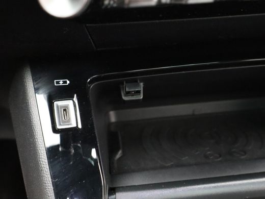 Peugeot 208 1.2 PureTech GT-Line | Achteruitrijcamera | Airco (automatisch) | Apple Carplay/Android Auto|tele... ActivLease financial lease