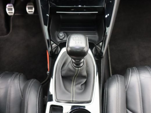Peugeot 208 1.2 PureTech GT-Line | Achteruitrijcamera | Airco (automatisch) | Apple Carplay/Android Auto|tele... ActivLease financial lease