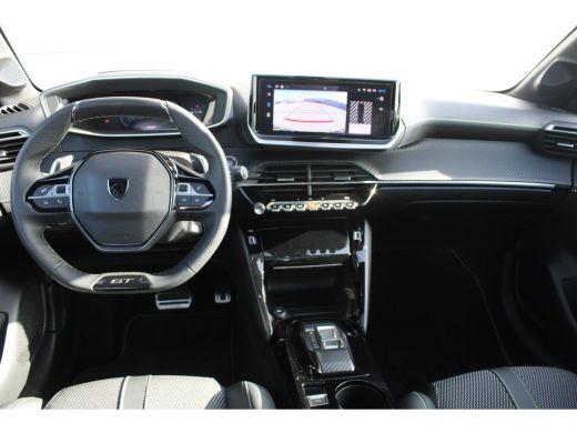 Peugeot 208 Hybrid 100 e-DCS6 GT | Automaat | Navi by app | Panoramadak | Camera | Apple carplay | 7.000km | ... ActivLease financial lease