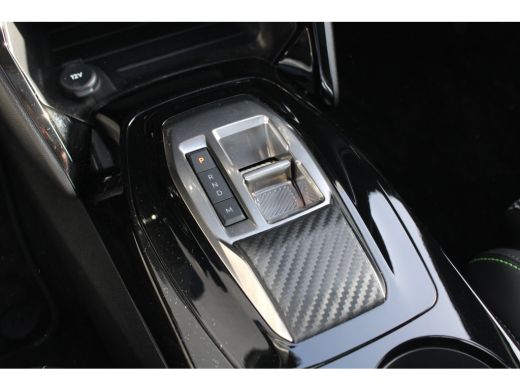 Peugeot 208 Hybrid 100 e-DCS6 GT | Automaat | Navi by app | Panoramadak | Camera | Apple carplay | 7.000km | ... ActivLease financial lease