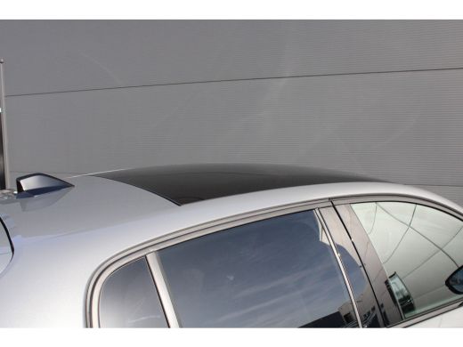 Peugeot 208 Hybrid 100 e-DCS6 GT | Automaat | Navi by app | Panoramadak | Camera | Apple carplay | 7.000km | ... ActivLease financial lease