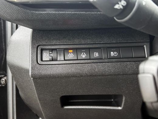 Peugeot 3008 1.6 HYbrid 225 Allure CAMERA | AD-CRUISE | NAVI & CARPLAY ActivLease financial lease