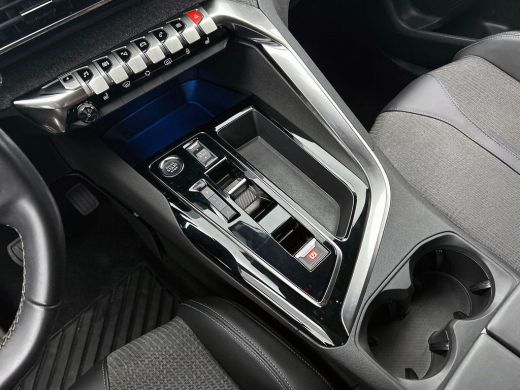 Peugeot 3008 1.6 HYbrid 225 Allure CAMERA | AD-CRUISE | NAVI & CARPLAY ActivLease financial lease