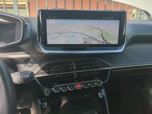 Peugeot e-2008 EV GT 54 kWh | Navigatie | Panorama/schuifdak | Fase 3 laden | Camera voor + achter | 18 Inch LMV | ActivLease financial lease