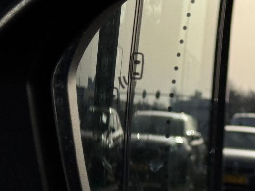 Renault Austral 1.2 E-Tech full hybrid 200 iconic STOEL STUURVERWARMING | 1/2 LEDER | 360 CAMERA ActivLease financial lease