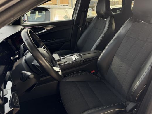 Renault Austral 1.2 E-Tech full hybrid 200 iconic STOEL STUURVERWARMING | 1/2 LEDER | 360 CAMERA ActivLease financial lease