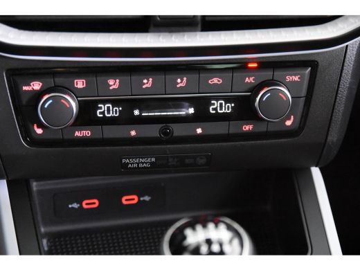 Seat Arona 1.0 TSI Urban *1ste Eigenaar*Navigatie*Stoelverwarming* ActivLease financial lease