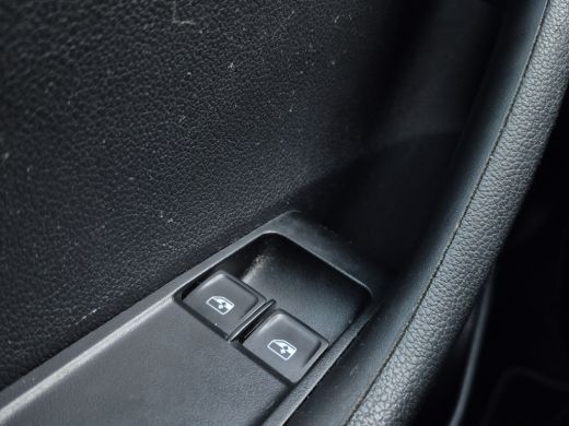 Skoda Fabia Combi 1.0 TSI Active Airco | Cruise control | Multifunctioneel stuur | Bluetooth | DAB | ActivLease financial lease