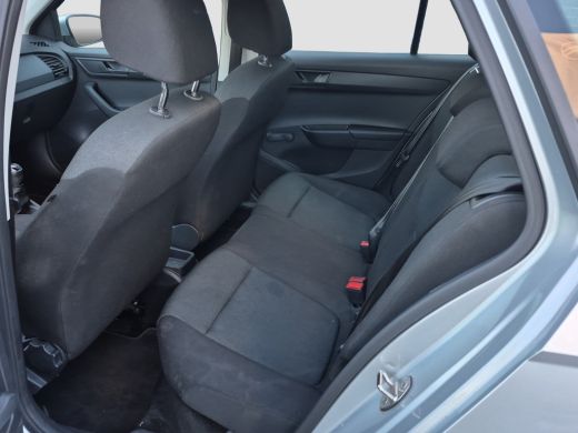 Skoda Fabia Combi 1.0 TSI Active Airco | Cruise control | Multifunctioneel stuur | Bluetooth | DAB | ActivLease financial lease