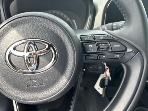 Toyota Aygo 1.0 VVT-i MT Play ActivLease financial lease