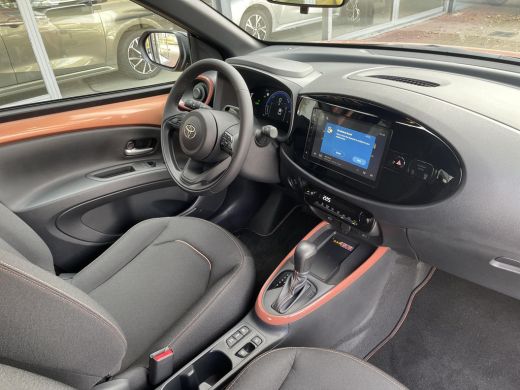 Toyota Aygo Hybrid 115 pulse ActivLease financial lease