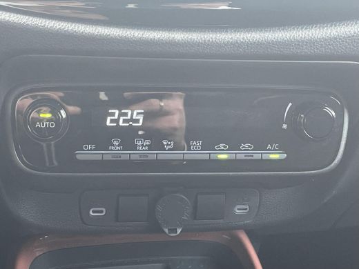 Toyota Aygo Hybrid 115 pulse ActivLease financial lease