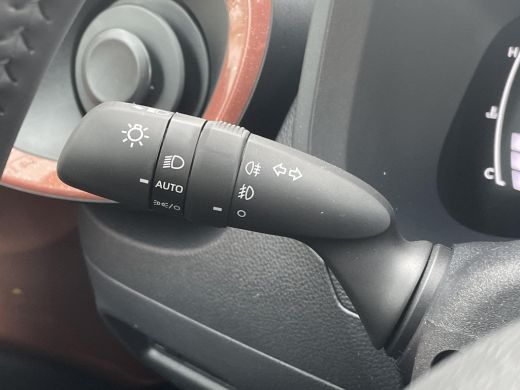 Toyota Aygo Hybrid 115 pulse ActivLease financial lease