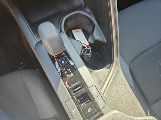 Toyota C-HR 1.8 Hybrid 140 Dynamic ActivLease financial lease