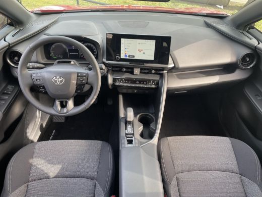 Toyota C-HR 2.0 Plug-in Hybrid 220 Dynamic ActivLease financial lease