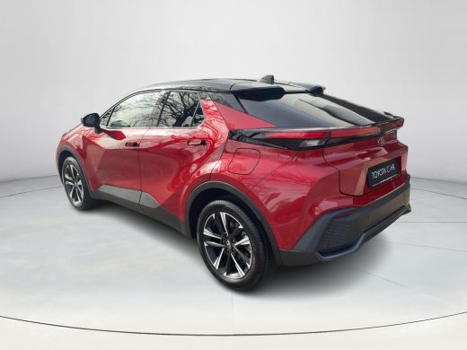 Toyota C-HR 2.0 Plug-in Hybrid 220 Dynamic ActivLease financial lease