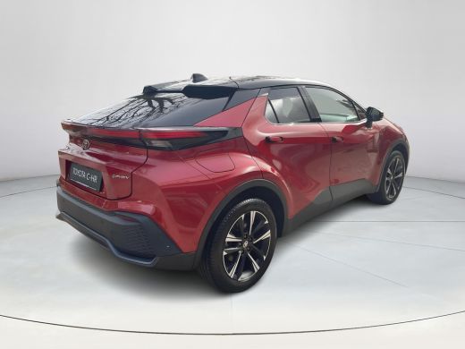 Toyota C-HR 2.0 Plug-in Hybrid 220 Dynamic ActivLease financial lease
