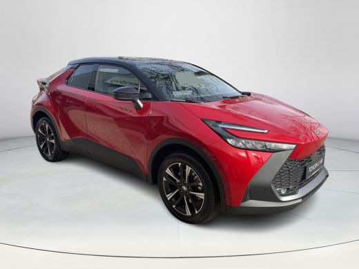 Toyota C-HR 2.0 Plug-in Hybrid 220 Dynamic ActivLease financial lease