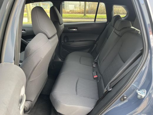 Toyota Corolla Cross Hybrid 140 Dynamic ActivLease financial lease