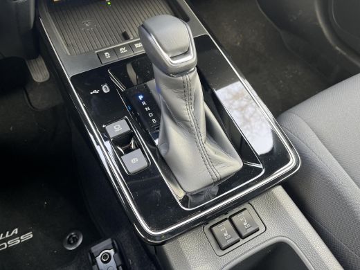 Toyota Corolla Cross Hybrid 140 Dynamic ActivLease financial lease