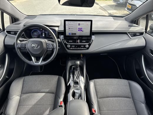 Toyota Corolla Touring Sports Hybrid 140 Dynamic | 06-10141018 Voor meer informatie ActivLease financial lease