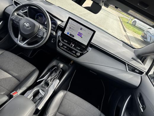 Toyota Corolla Touring Sports Hybrid 140 Dynamic | 06-10141018 Voor meer informatie ActivLease financial lease