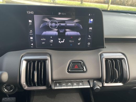 Toyota Urban Cruiser Dynamic 61 kWh ActivLease financial lease