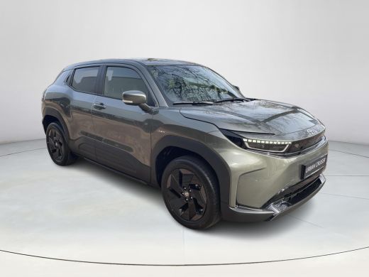 Toyota Urban Cruiser Dynamic 61 kWh ActivLease financial lease