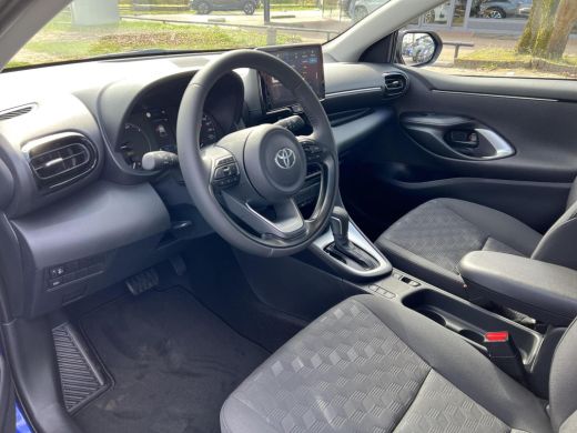 Toyota Yaris 1.5 Hybrid 115 Active ActivLease financial lease