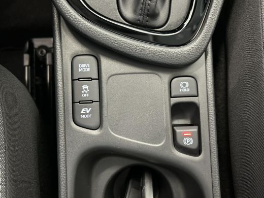 Toyota Yaris 1.5 Hybrid 115 Dynamic ActivLease financial lease