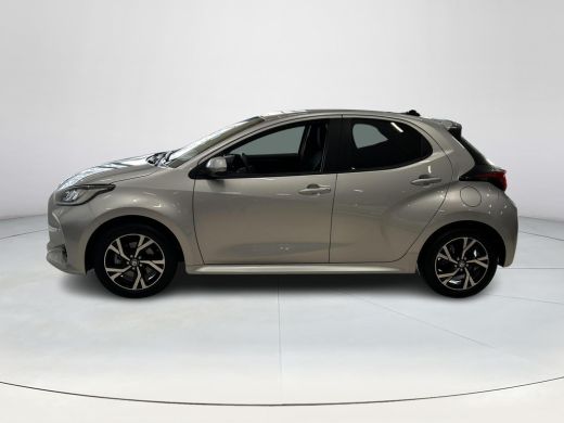 Toyota Yaris 1.5 Hybrid 115 Dynamic ActivLease financial lease