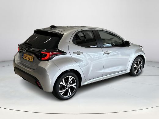 Toyota Yaris 1.5 Hybrid 115 Dynamic ActivLease financial lease