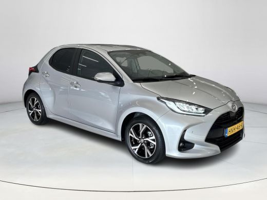 Toyota Yaris 1.5 Hybrid 115 Dynamic ActivLease financial lease
