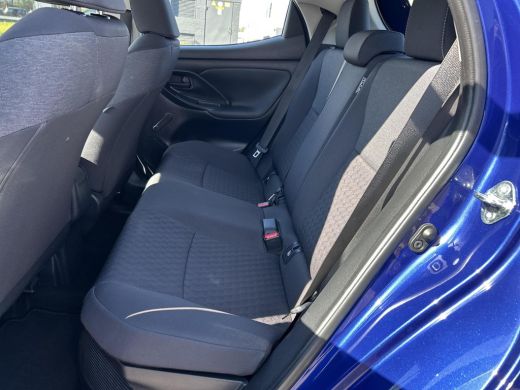 Toyota Yaris 1.5 Hybrid Active (Navigatie) ActivLease financial lease