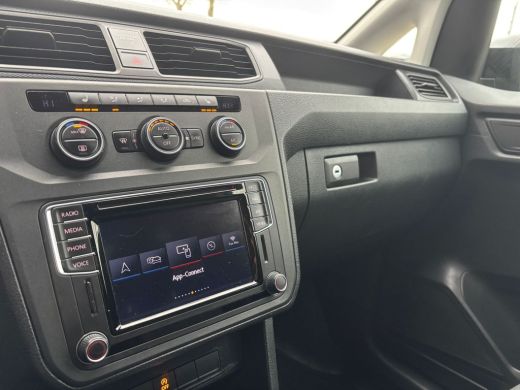 Volkswagen Caddy 2.0 TDI L1H1 BMT C-Edition | Xenon | Automaat |Stoelverwarming | Adaptieve Cruise ActivLease financial lease