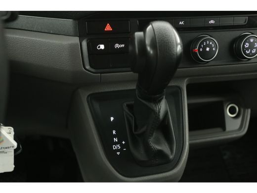 Volkswagen Crafter 2.0 TDI L3H3 140PK | Aut. | Airco | Camera | Adap. Cruise | Trekhaak | Carplay | Parkeersens. ActivLease financial lease