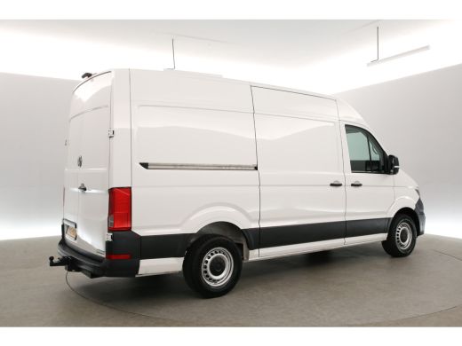 Volkswagen Crafter 2.0 TDI L3H3 140PK | Aut. | Airco | Camera | Adap. Cruise | Trekhaak | Carplay | Parkeersens. ActivLease financial lease