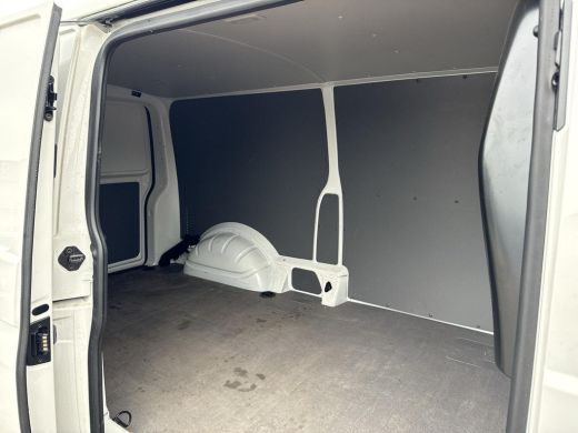 Volkswagen e-Transporter ABT E-Line 113 pk | A-Camera | Betimmering | L2H1 | ActivLease financial lease