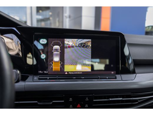 Volkswagen Golf 1.4 eHybrid Style | Massage stoel+ verwarming | Camera | Apple Carplay/Android Auto | Cruise adap... ActivLease financial lease