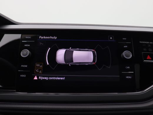 Volkswagen Polo 1.0 TSI R-Line Edition 95PK DSG Pano-Schuifdak, Keyless, Side Assist, Matrix LED-Verlichting, Ada... ActivLease financial lease