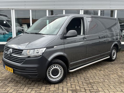 Volkswagen Transporter 2.0 TDI L2H1 28 Economy Business | Apple Carplay | Parkeersensoren | Cruise | Airco ActivLease financial lease