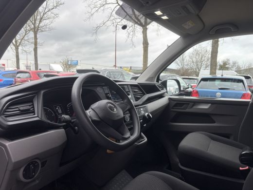 Volkswagen Transporter 2.0 TDI L2H1 28 Economy Business | Apple Carplay | Parkeersensoren | Cruise | Airco ActivLease financial lease