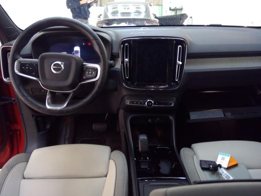 Volvo  EC40 Single Motor Core 70 kWh | PDC V+A en 360 camera | Adaptive Cruiscontrol | BLIS | Extra getint gl... ActivLease financial lease