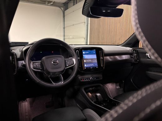 Volvo  EX40 Recharge Single Motor Plus 70 kWh | Trekhaak | 100% SoH | Adaptieve Cruise Control | Stoel en Stu... ActivLease financial lease