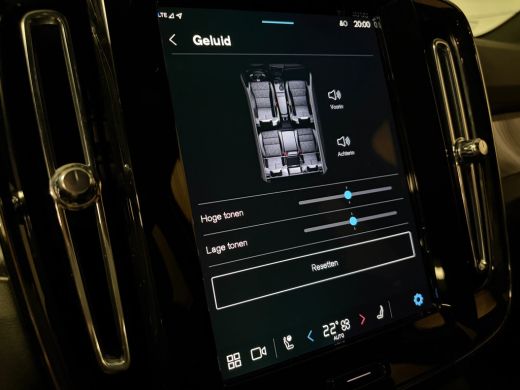 Volvo  EX40 Recharge Single Motor Plus 70 kWh | Trekhaak | 100% SoH | Adaptieve Cruise Control | Stoel en Stu... ActivLease financial lease