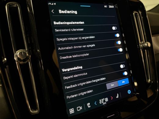 Volvo  EX40 Recharge Single Motor Plus 70 kWh | Trekhaak | 100% SoH | Adaptieve Cruise Control | Stoel en Stu... ActivLease financial lease