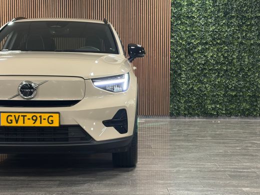 Volvo  EX40 Recharge Single Motor Plus 70 kWh | Trekhaak | 98% SoH | Adaptieve Cruise Control | Stoel en Stuu... ActivLease financial lease