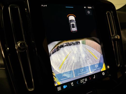 Volvo  EX40 Recharge Single Motor Plus 70 kWh | Trekhaak | 98% SoH | Adaptieve Cruise Control | Stoel en Stuu... ActivLease financial lease