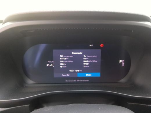 Volvo  EX40 Single Motor Extended Range Ultra 82 kWh | Trekhaak | Panoramadak | PDC V+A en 360 camera | BLIS ... ActivLease financial lease