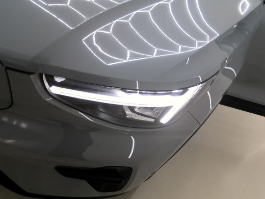 Volvo  EX40 Single Motor Extended Range Ultra 82 kWh | Trekhaak | Panoramadak | PDC V+A en 360 camera | BLIS ... ActivLease financial lease